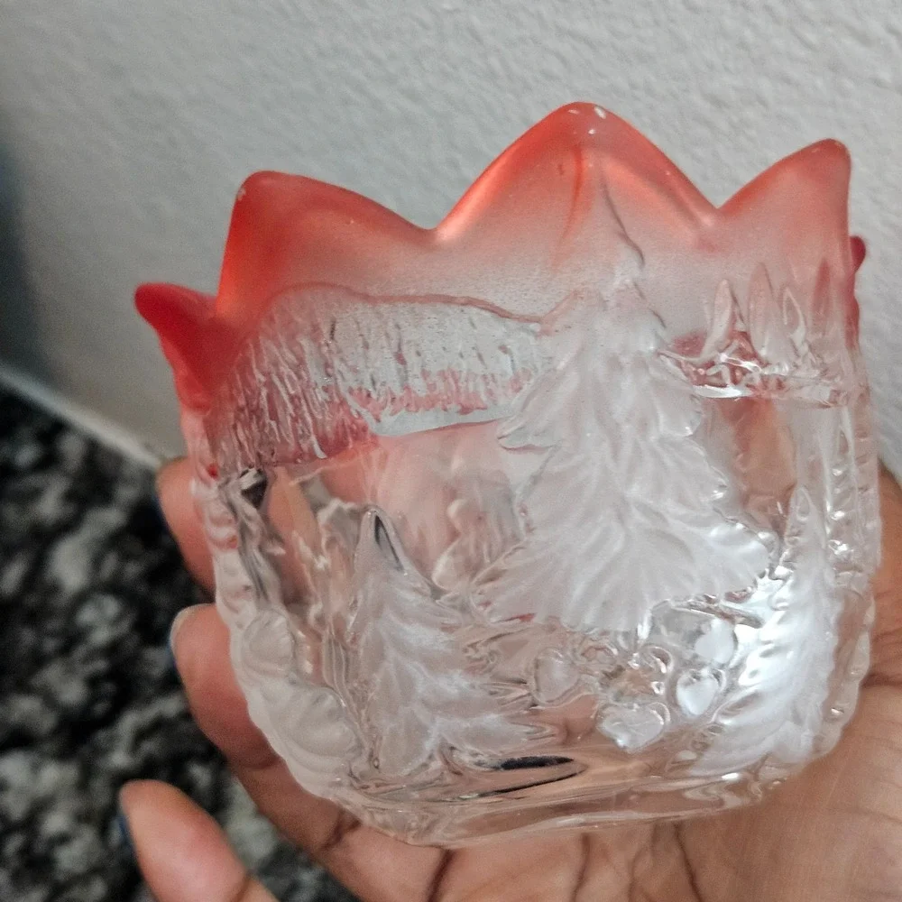 Vintage Red Trimmed Frosted Glass Candle Holder Winter‎ Scene Christmas Decor